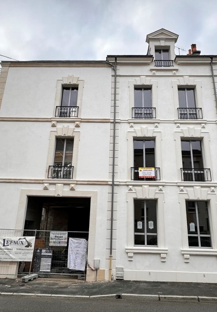 Marchand Peintre Le Mans FACADE SHOWROOM PRISMA APRES